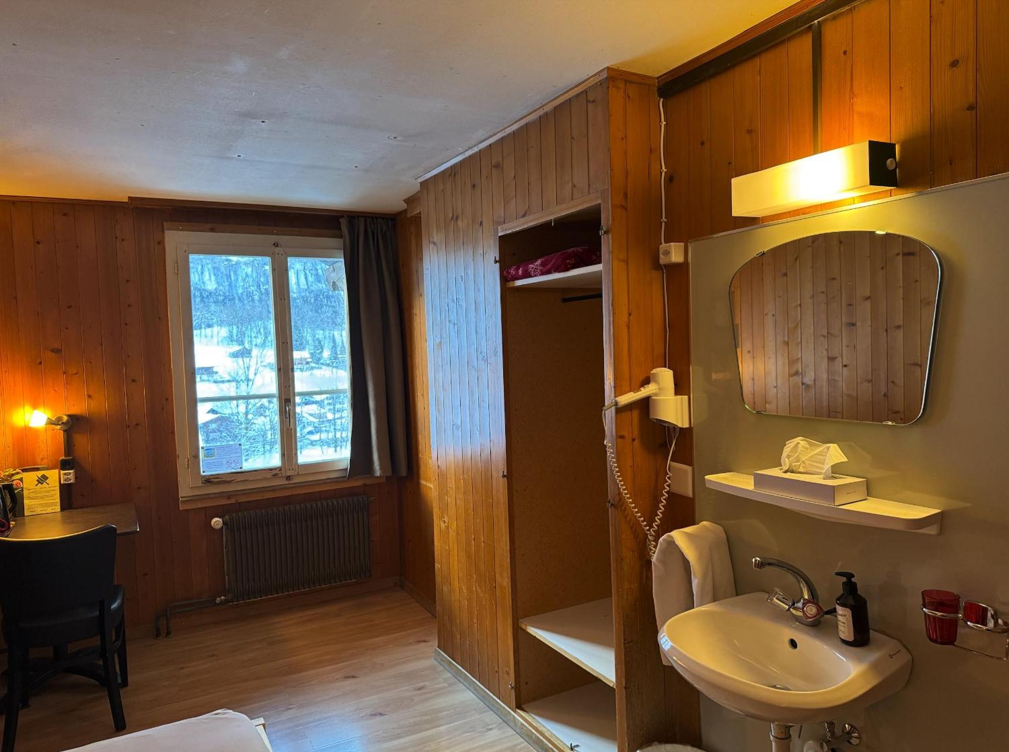 Hornerpub Hotel 3*
